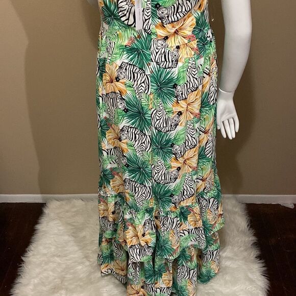 NWT Safari Maxi Dress - Size 1X - Picture 14 of 16